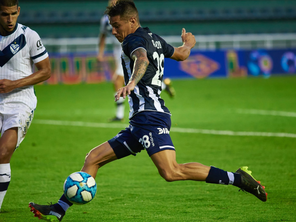Talleres derrotó a Vélez y avanzó a octavos de final