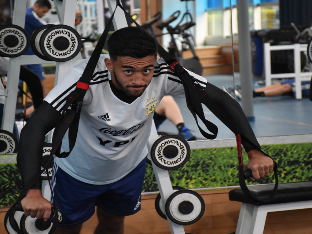 Gimnasio y labores físicas para la Sub 23