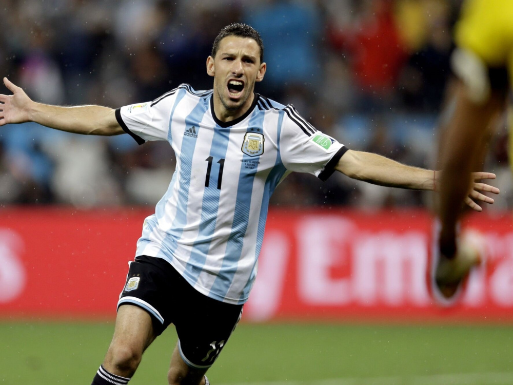 El ex jugador de la Selección Argentina Maxi Rodríguez se despide del fútbol