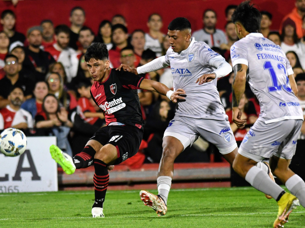 Godoy Cruz venció 2-0 a Newell's