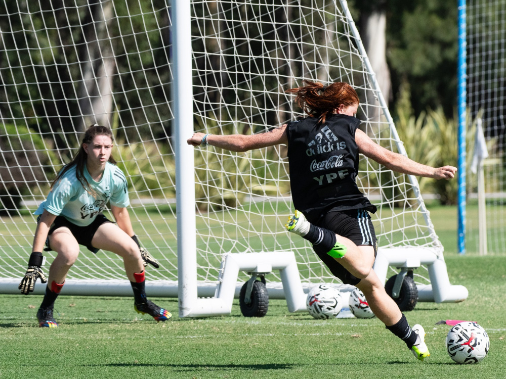 La preselección femenina Sub 17 culminó una nueva semana rumbo al Sudamericano