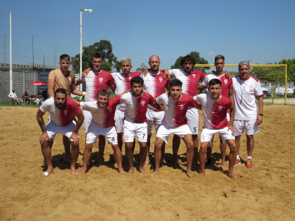 Huracán cayó ante Deportivo Malvinas en el desempate por la permanencia en la primera división de Fútbol Playa