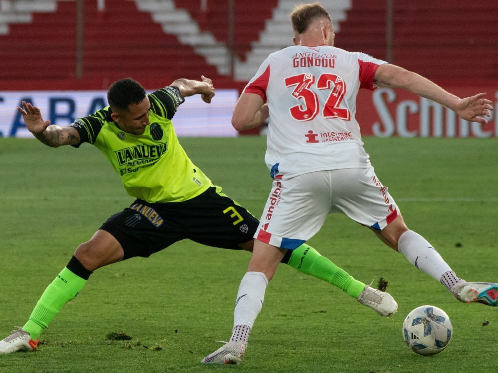 Barracas Central y Argentinos empataron 1-1