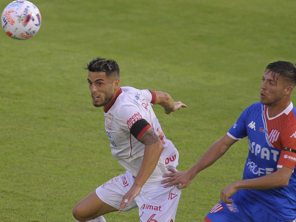 Huracán y Unión igualaron 1 a 1 