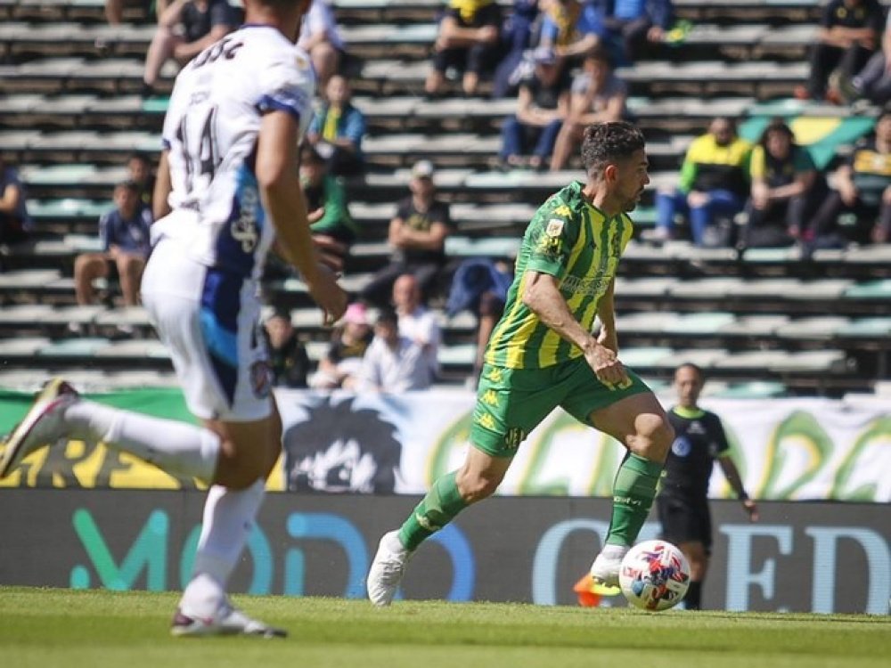 Aldosivi derrotó 2-1 a Arsenal