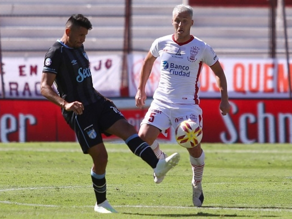 Huracán superó a Atlético Tucumán