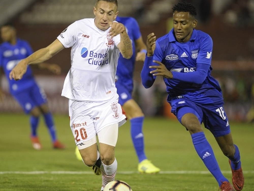 Huracán perdió con Emelec