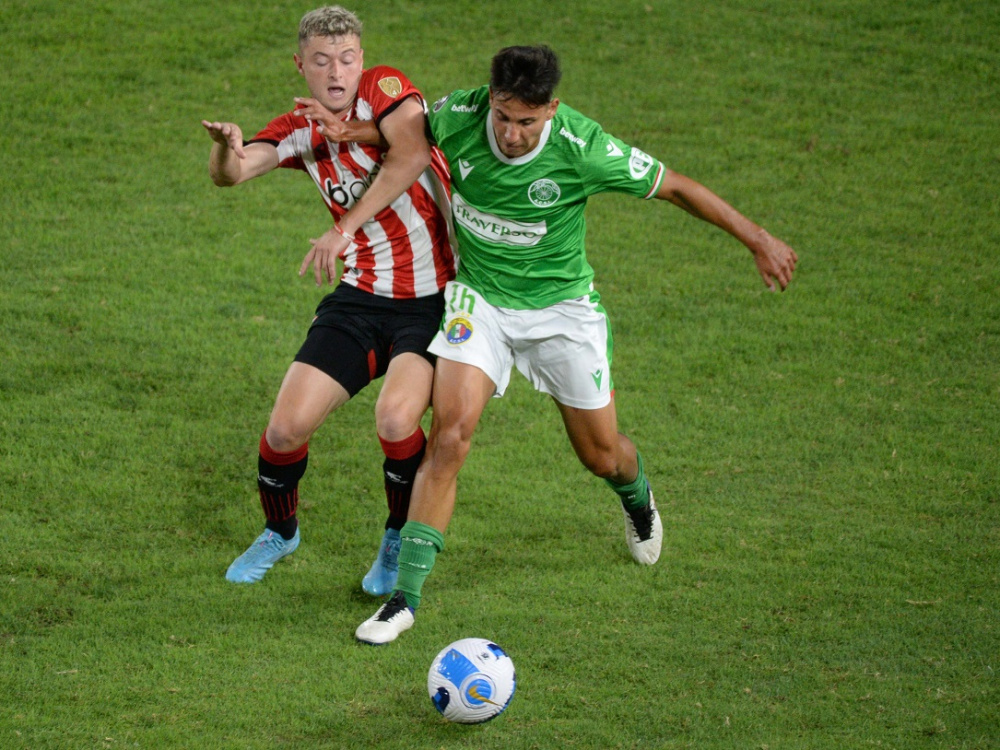 Estudiantes ganó y pasó a la siguiente fase