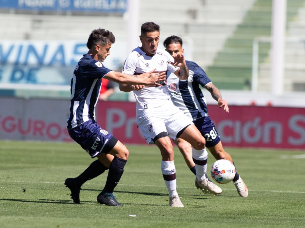 En Córdoba, Talleres derrotó 2-1 a Platense