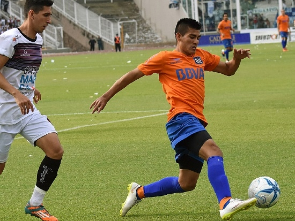 Las revanchas dejaron finalistas