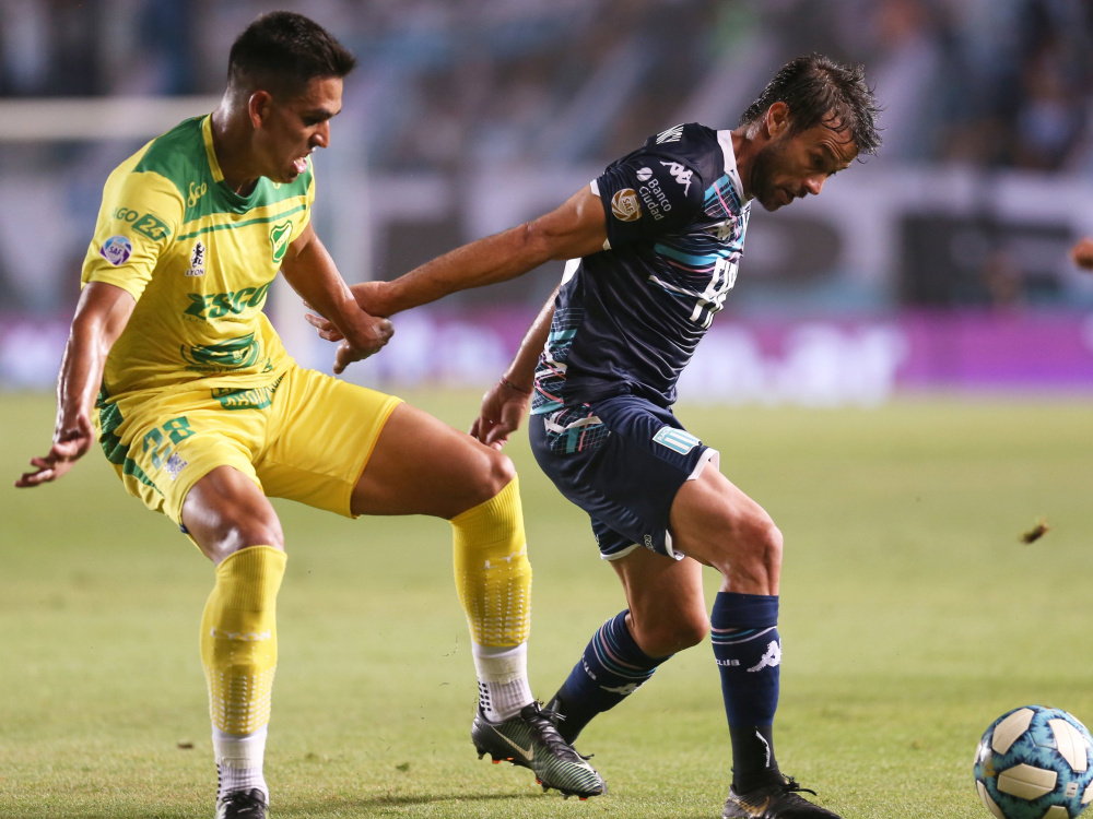 En el segundo encuentro de la jornada, Racing y Defensa y Justicia igualaron 1-1