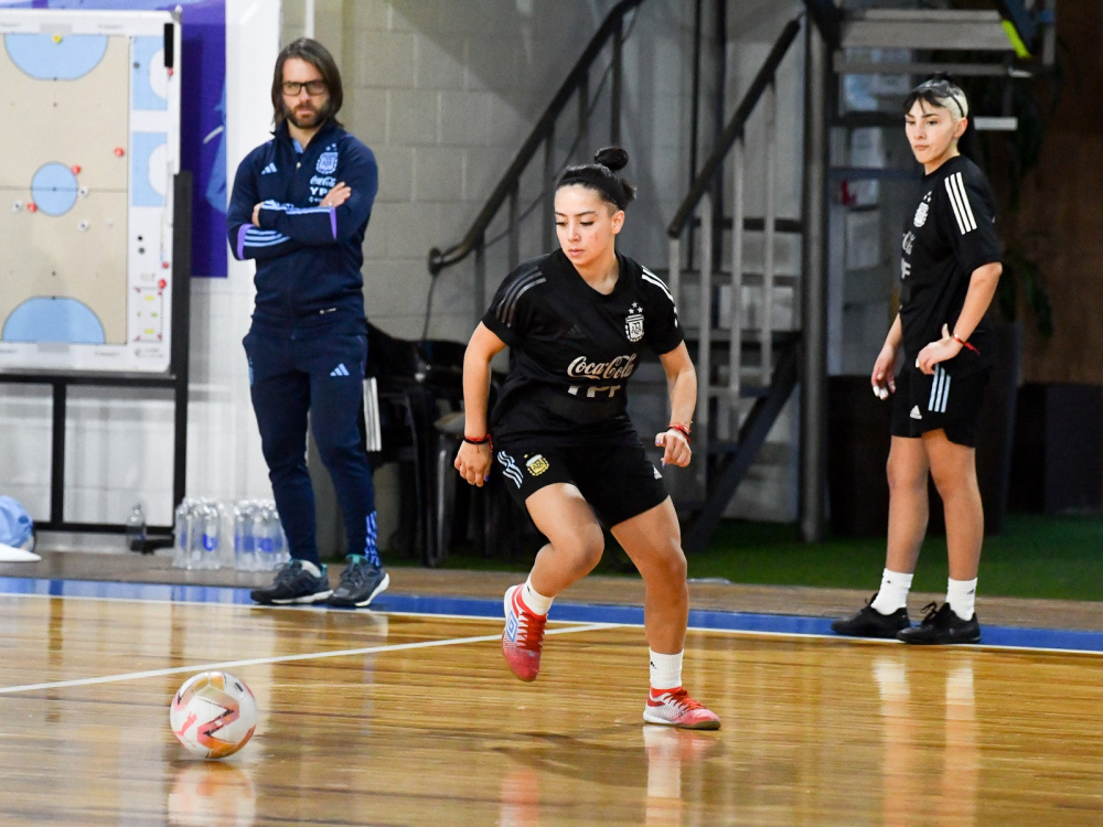 El preseleccionado Sub 20 femenino de futsal concluyó su semana