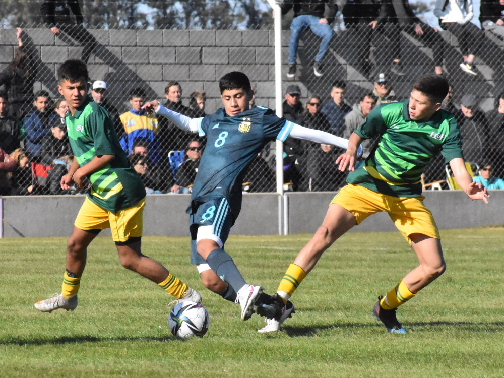 La Selección Sub 15 venció 2-1 a un combinado de la Liga Casildense