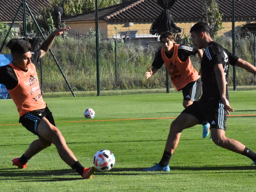 La Selección Sub 20 cumplió con su último entrenamiento antes de enfrentar a Arabia Saudita