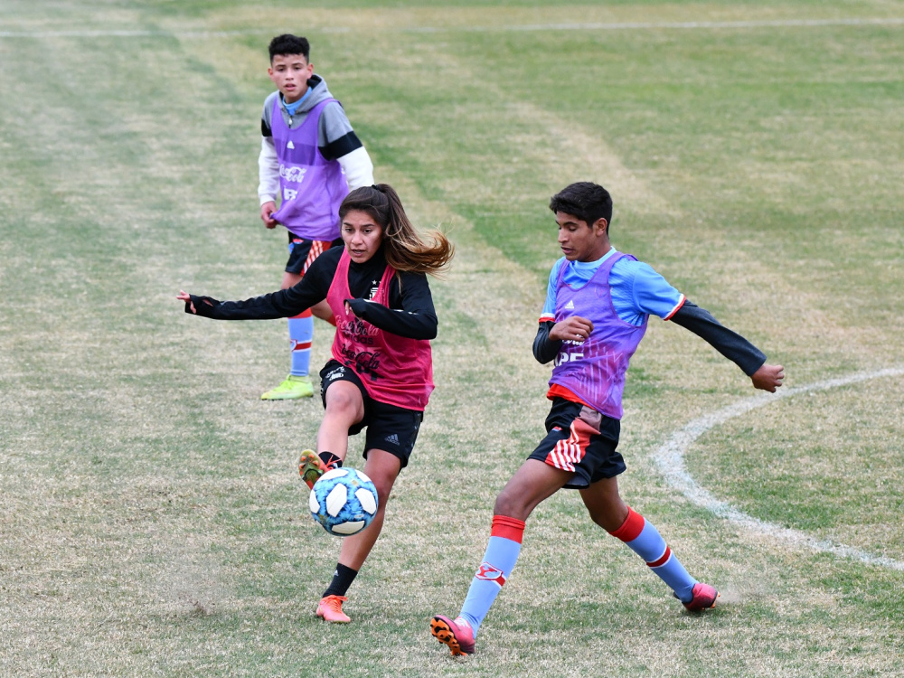 Martes de fútbol para la preselección femenina