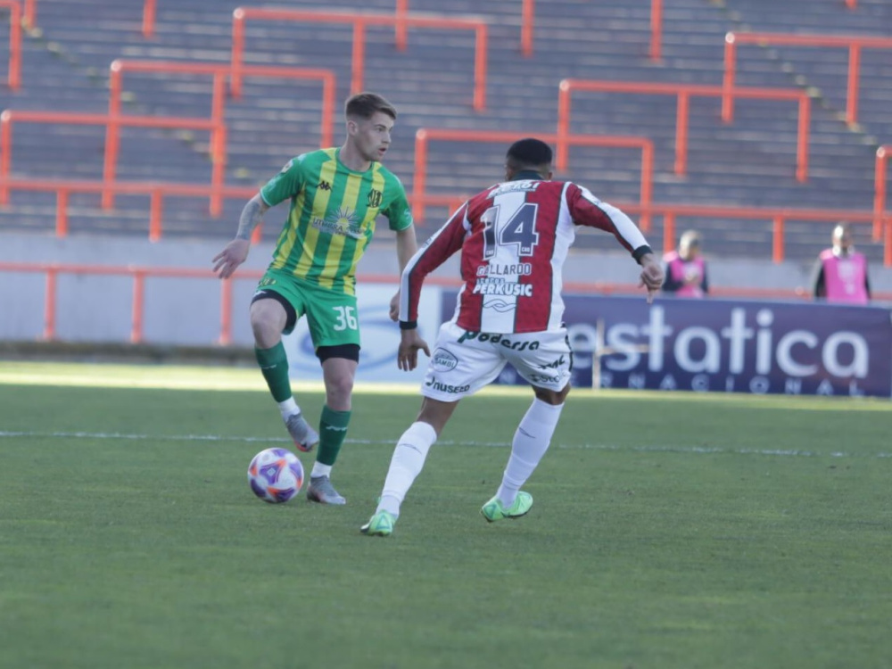 En Mar del Plata, Sarmiento venció 2-1 a Aldosivi