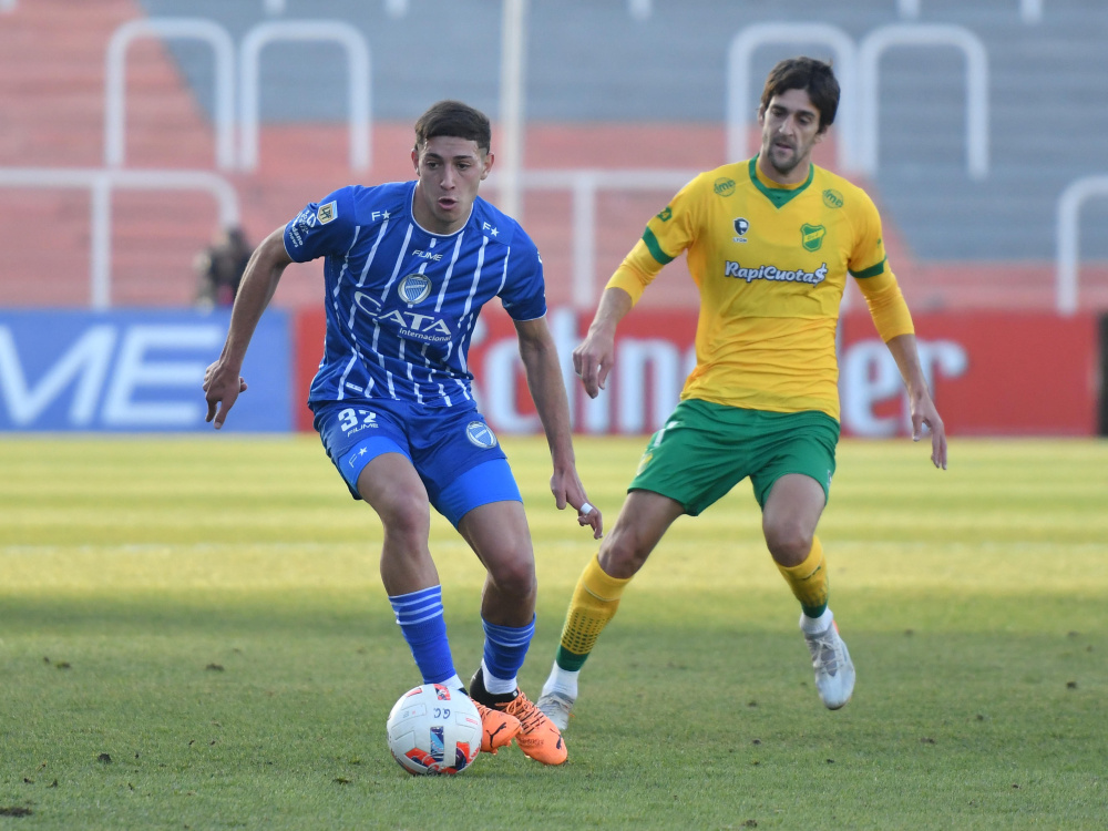 Godoy Cruz le ganó 2-1 a Defensa y Justicia