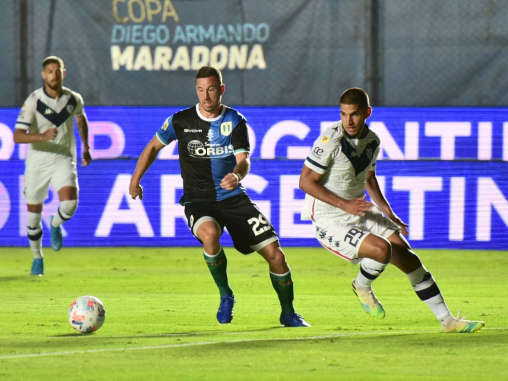 Banfield superó 3-2 a Vélez y consiguió el pasaje a la Conmebol Sudamericana 2022