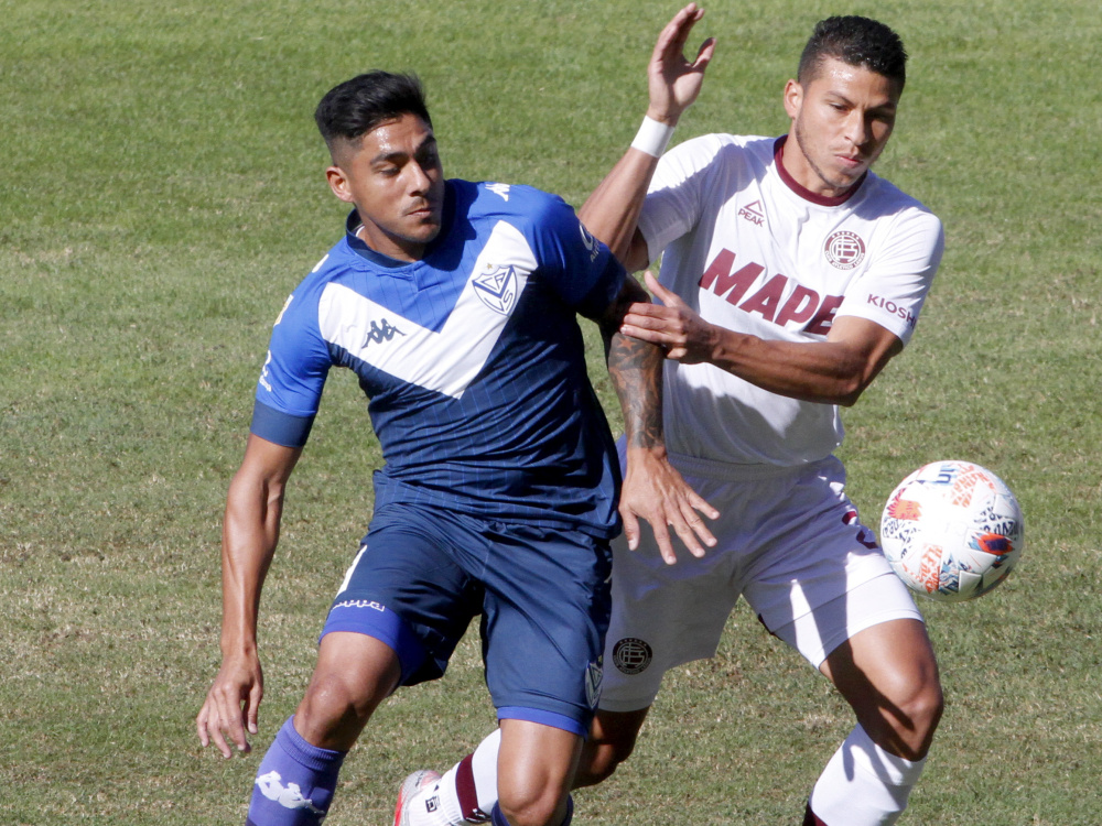 Vélez superó 2-1 a Lanús