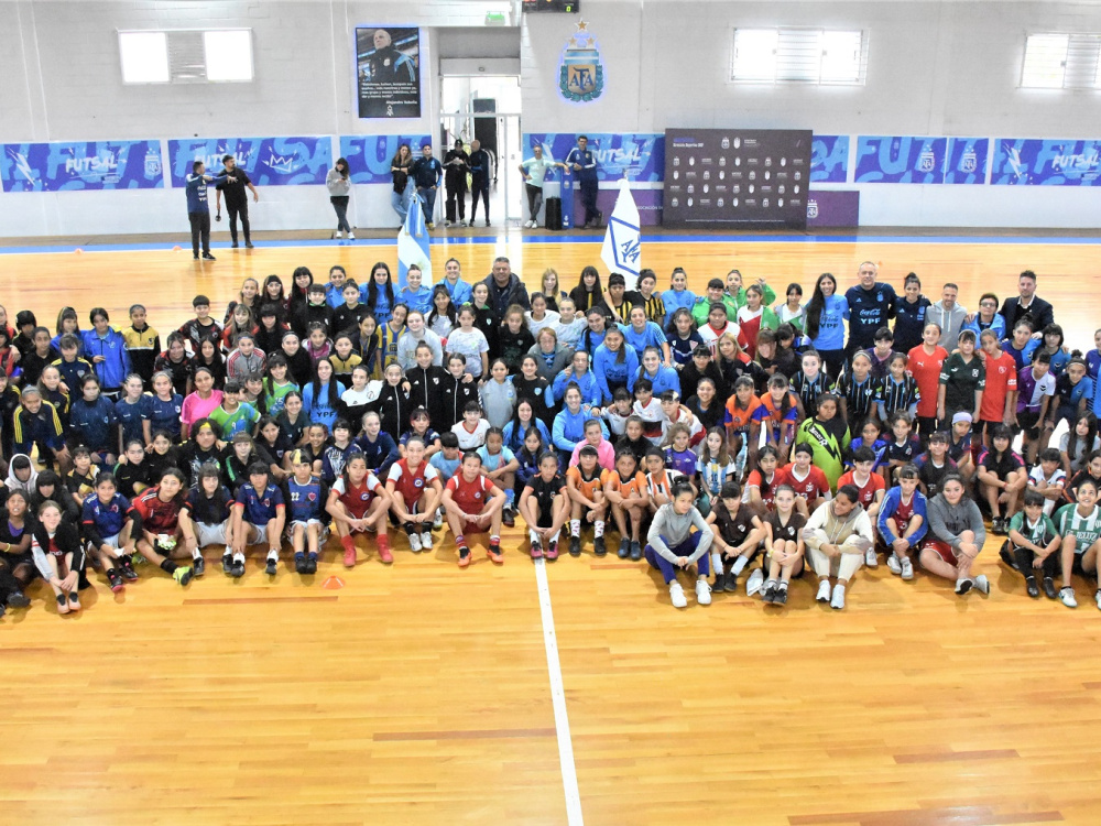 Futsal femenino: se desarrolló la jornada "Un día con la Selección" en Ezeiza