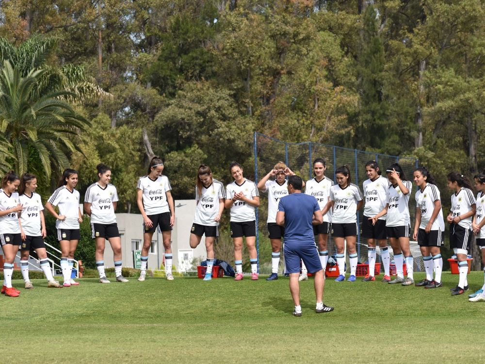 Continúa la semana de entrenamientos para la Sub 17 Femenina