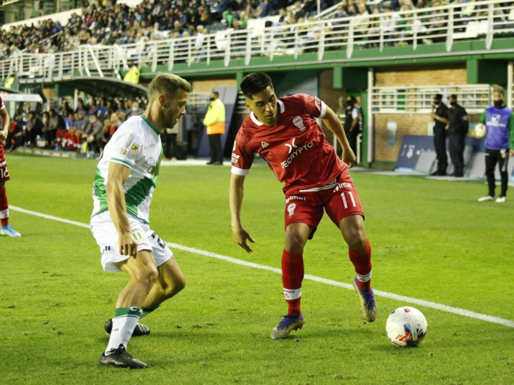 Huracán derrotó 4-1 a Banfield