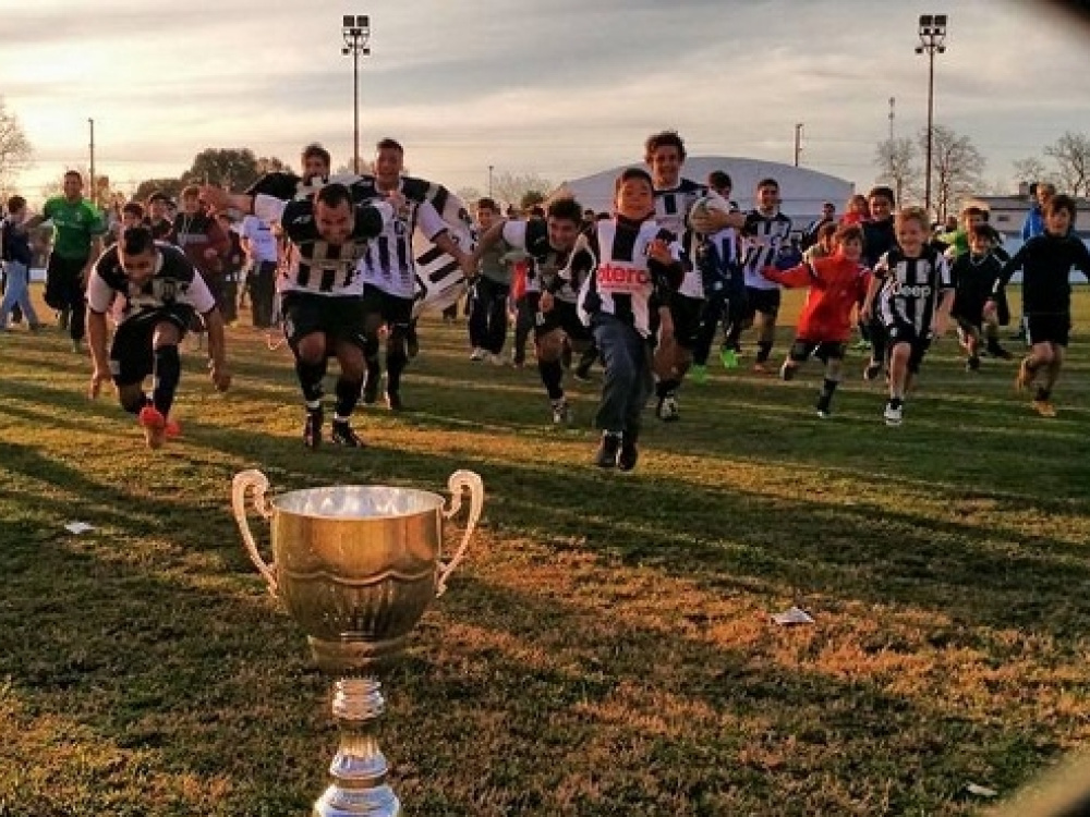 Un club con mucha pila