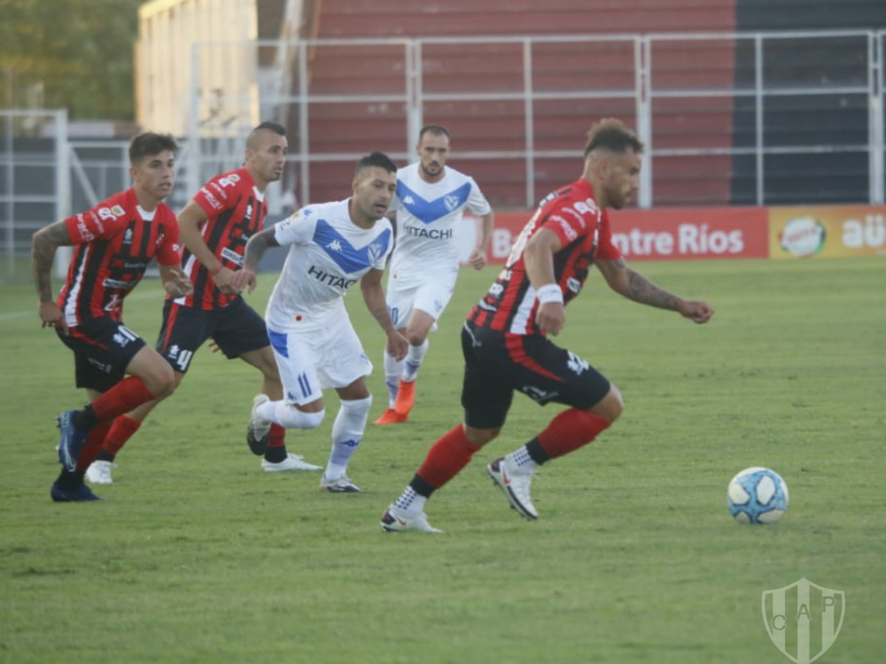 Patronato y Vélez igualaron 0 a 0 en Entre Ríos
