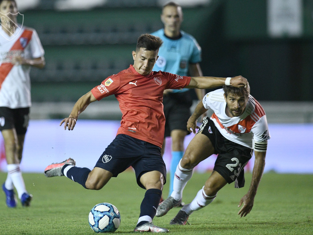 Independiente se impuso ante River en la última fecha del Grupo A