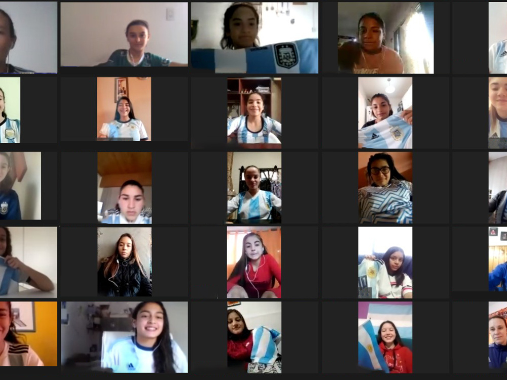 Primer encuentro virtual con la preselección Sub 15 Femenina