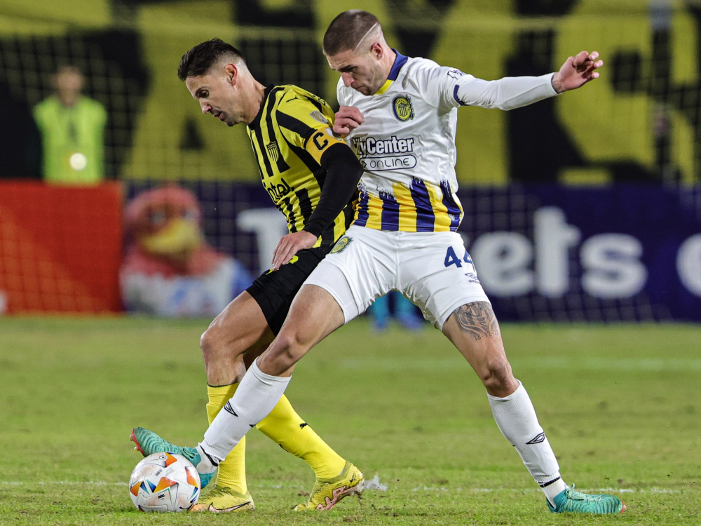 Rosario Central cayó 2-1 ante Peñarol y pasará a disputar la CONMEBOL Sudamericana