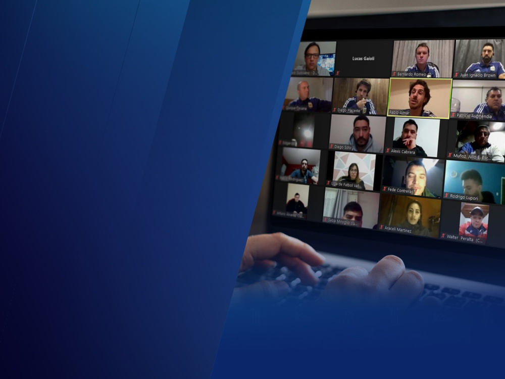 El cuerpo técnico de Selecciones Juveniles brindó una charla sobre organización metodológica a la región patagónica