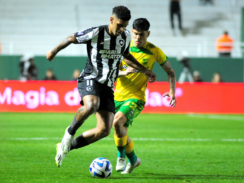 Defensa y Justicia venció 2-1 a Botafogo y clasificó a semifinales