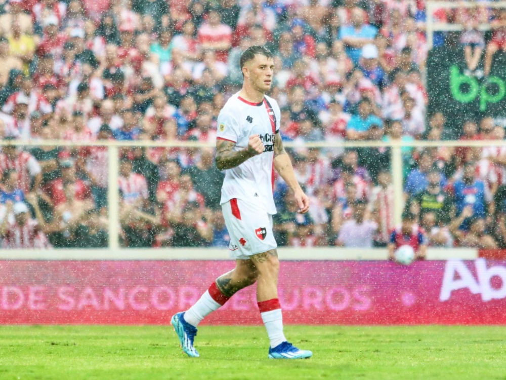 Como visitante, Newell's derrotó 3-1 a Unión