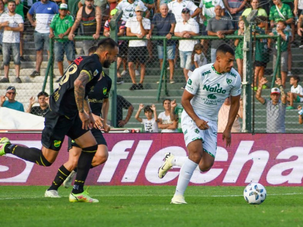  Defensa y Justicia le ganó 3-2 a Sarmiento