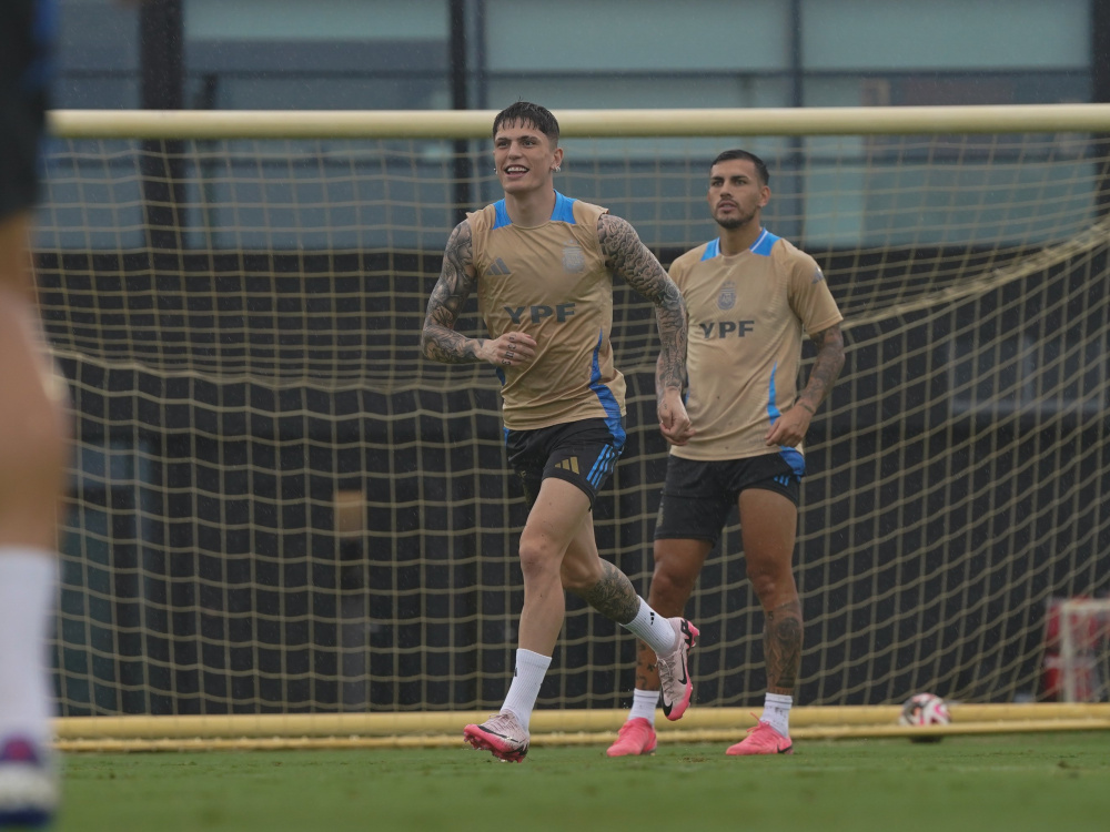 La Selección entrenó bajó la lluvia en el Predio del Inter Miami