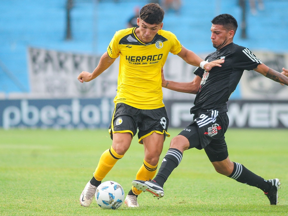 Deportivo Riestra venció 1-0 a Comunicaciones