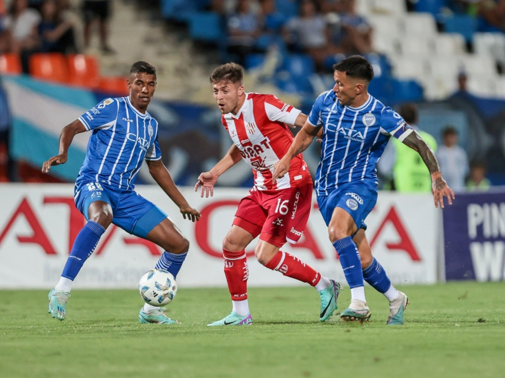 Godoy Cruz y Unión empataron sin tantos