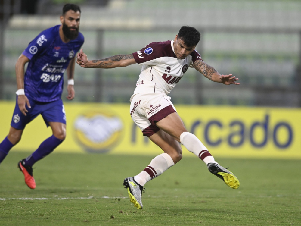 Lanús venció a Metropolitanos