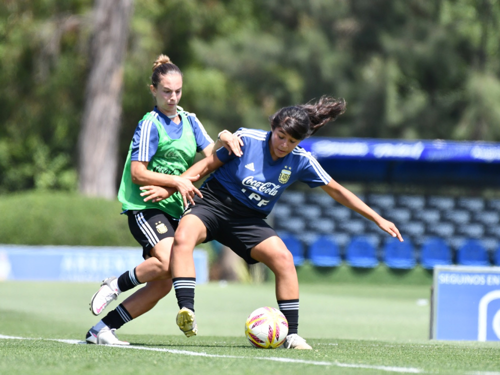 Último entrenamiento de la semana para la Sub 17 femenina