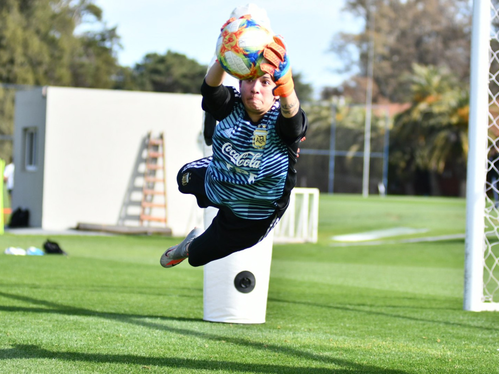 La preselección femenina local entrenó esta tarde en Ezeiza