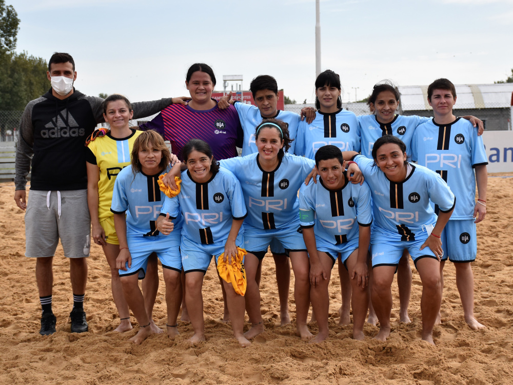 Se jugó la séptima fecha del torneo femenino de fútbol playa