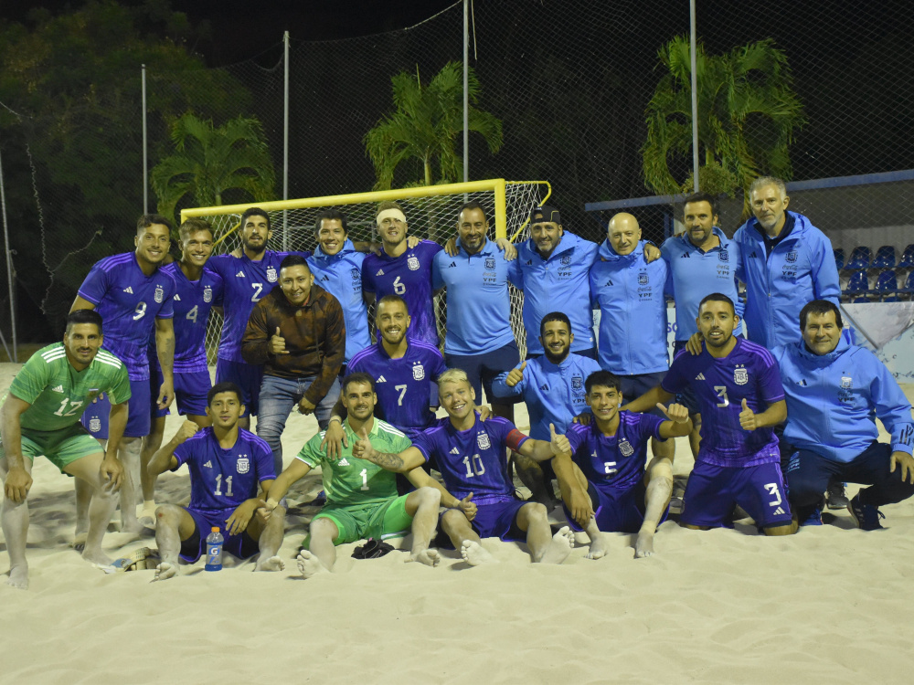 Victoria de la Selección de Fútbol Playa en el último amistoso en Costa Rica