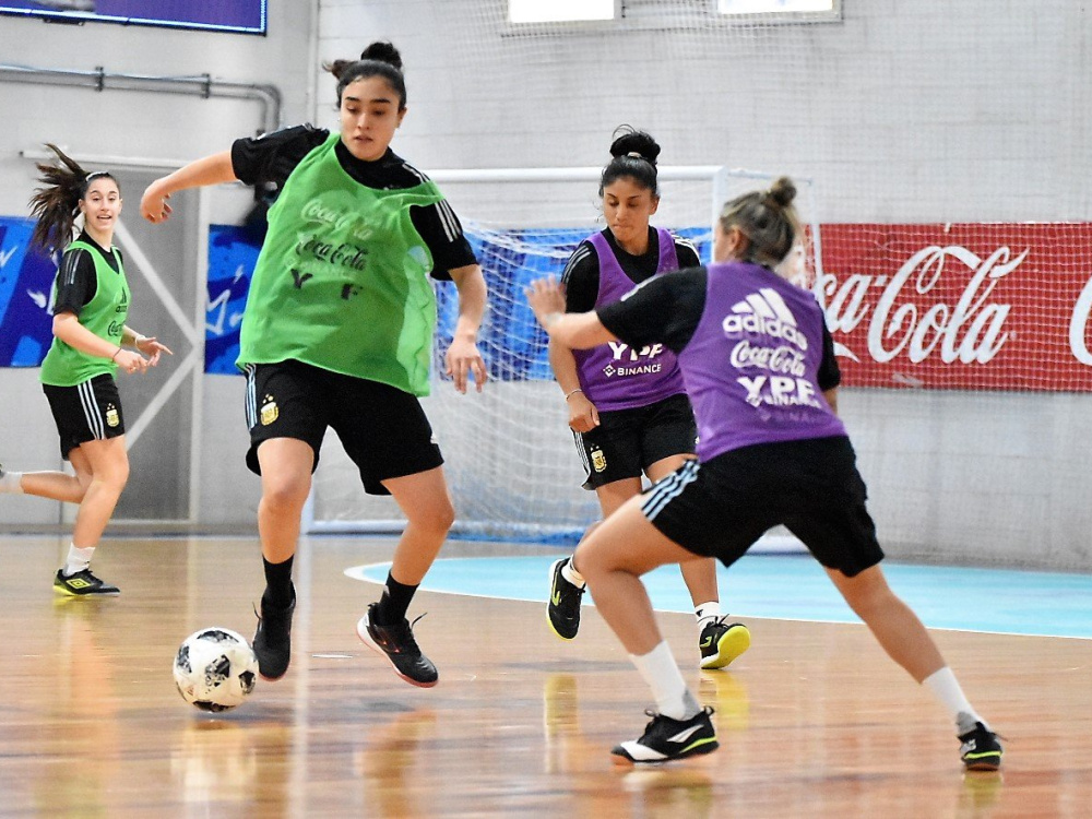 La Selección Femenina de Futsal se entrenó en el Coliseo del Predio de Ezeiza