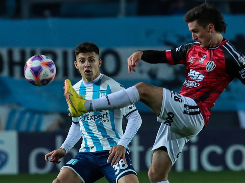 Racing venció 3-1 a Central Córdoba 