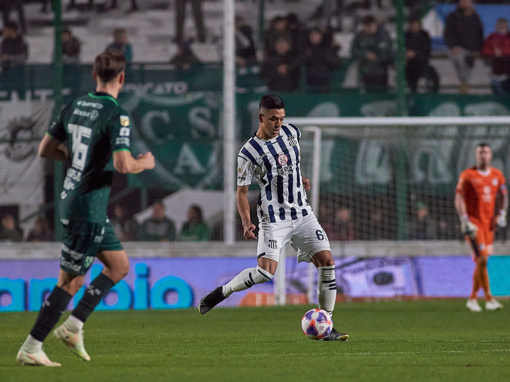 En Junín, Talleres derrotó 1-0 a Sarmiento