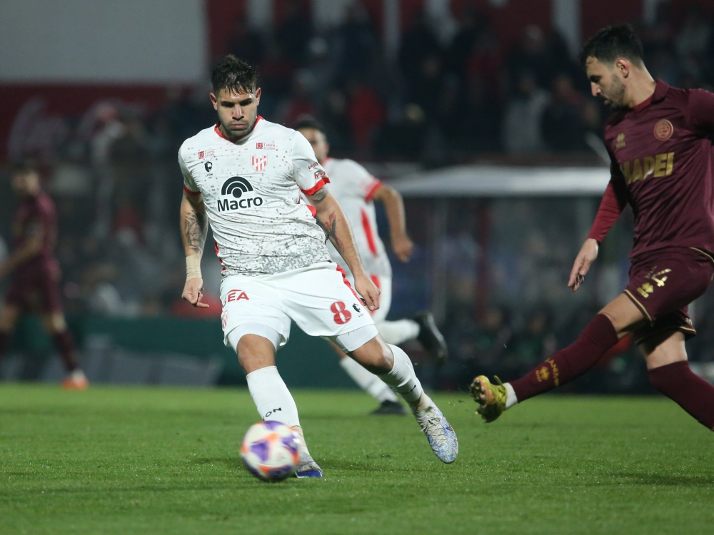 Instituto derrotó 2-1 a Lanús en el cierre de la fecha