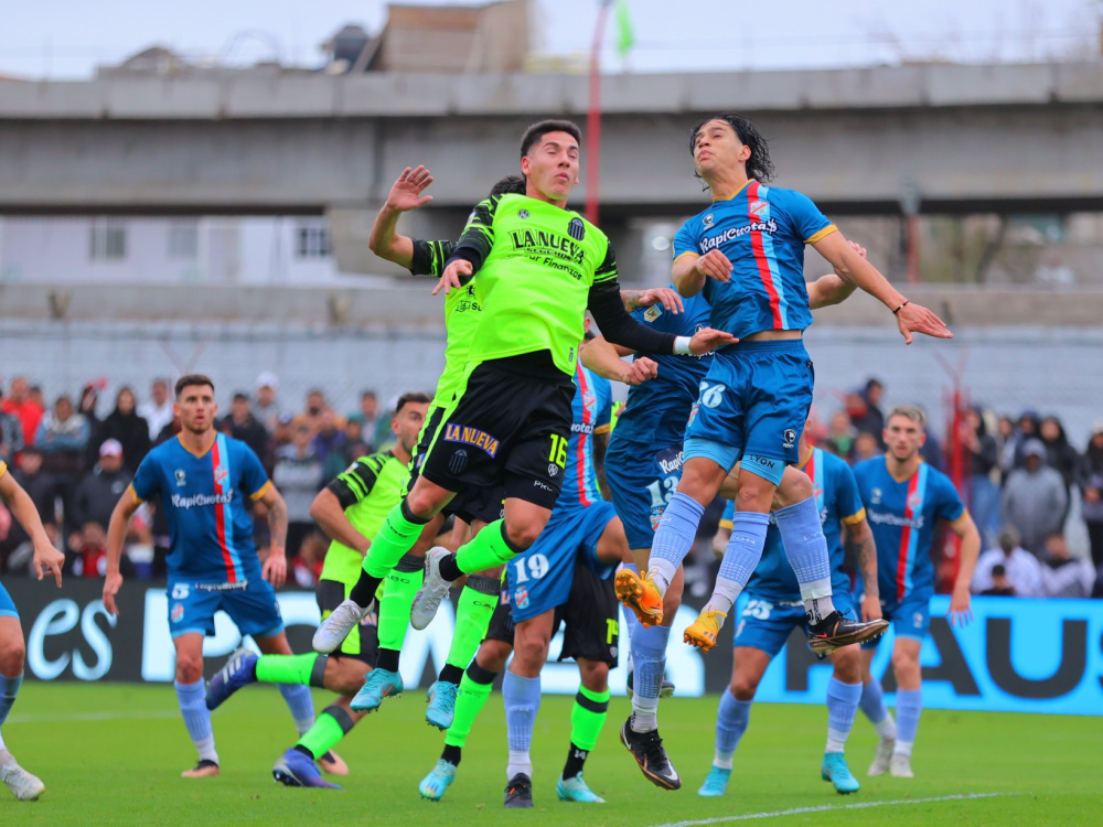 Barracas igualó sin goles ante Arsenal 