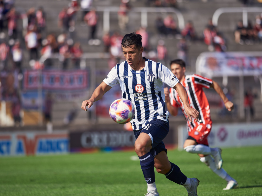 Copa Argentina: Talleres venció 2-0 a Chacarita