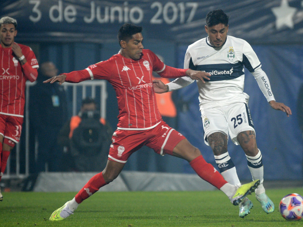  Gimnasia venció 1-0 a Huracán